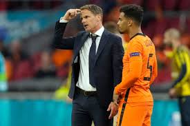 Box 94079 1090 gb amsterdam the netherlands phone (direct): Frank De Boer Refusal To Change Netherlands Tactics Amid Fan Pressure Is Rewarded But Not Justified The Independent