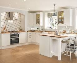 Perfect shaker syling the allendale dove grey kitchen from the. Greenwich Kitchen Howdens
