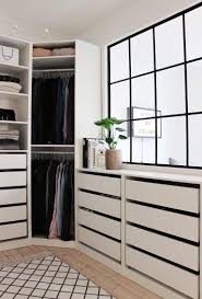 Ikea Pax Kledingkastcombinaties En Inspiraties Sara Bow Je Slaapkamer Is Niet Zomaar Een Kamer In Ikea Pax Kleiderschrank Schrank Zimmer Kleiderschrank