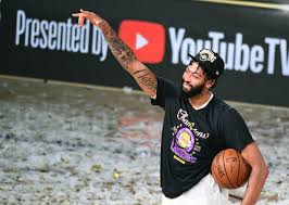 Davis has embraced his unibrow to such an extent that he even trademarked it, but when it comes to the. Anthony Davis Tolak Opsi Pemain Cari Kesepakatan Baru Dengan Lakers Mainbasket Com