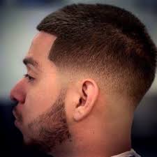 · sono rimasto di sasso vedendo sergio ramos con i capelli così corti. L Uomo Predilige I Capelli Corti Corto Cortissimo Rasato