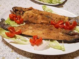 Prendi poi i filetti, lavali sotto un getto di acqua corrente, asciugali e riponili nel freezer per 1 ora. Trota Salmonata Gratinata Al Forno Dire Condire