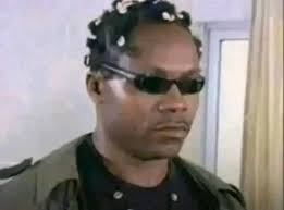 Be careful with this handshake is the symbol of betrayal. Red alert  handshake