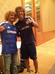 David luiz is a 33 year old brazilian footballer born on 22nd april, 1987 in diadema, brazil. Carlos Valderrama S Hair Meets David Luiz S Hair Overshadows Olympic Opening Ceremony