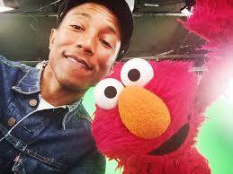 A Pharrell+Elmo selfie! How fun! #PharrellonSesame