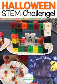 This frankenworms activity designed for first graders offers a new take on that classic chemical trick. This Halloween Stem Freebie Is Perfect For Your Kindergarten Or Grade One Students It Uses A Great H Halloween Stem Halloween Preschool Halloween Kindergarten