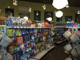 Stop by our store you'll find plenty of pet stores in denver, yet good luck finding one that offers the same level of personal love and care for your pet that you'll enjoy here at petco. Best Pet Supply Shops In La Cbs Los Angeles