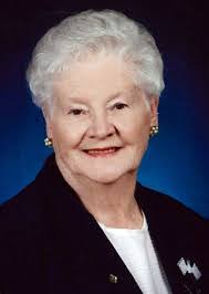 Ellen Julius's Instagram, Twitter & Facebook