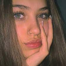 Pin By Effiel Dreams On B B Y Z Face Piercings Cute Nose Piercings Nose Piercing