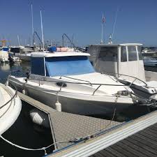 L'imbarcazione dispone dei seguenti optional, in ordine da prua a poppa: Saver Cabin Fish Annunci Giugno Clasf