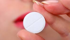Atunci cand incerci sa ramai insarcinata ai parte de destul stres, asa ca ultimul lucru de care ai nevoie este sa primesti sfaturi din partea tuturor. Un Medicament Foarte Banal Poate Spori Sansele Unei Femei De A RÄmane InsÄrcinatÄ