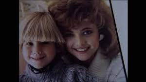 The use of so many daytime soap actors who just couldn't cut the mustard in  primetime.