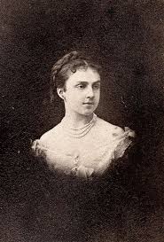 Tempus Fugit Mors Venit Photo Vintage Photos Women Spanish Royal Family Photo