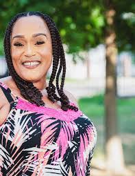 Sheila Perrin's Instagram, Twitter & Facebook