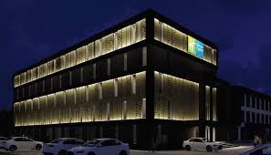 +44 (0)800 40 40 40. Cycas To Develop And Manage Europe S First New Holiday Inn Express Suites Concept Hospitality Net