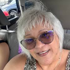 What are some 2 bedroom house options