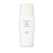 The milky sunscreen gives the skin invisible protection against the blazing sun without a dry feeling. Biore Uv Perfect Face Milk Spf50 Pa Ingredient Analysis Skindex