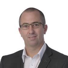 Jay Waters's Instagram, Twitter & Facebook