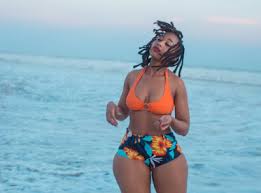 É grátis e sempre será. Check Out These Unretouched Photos Of S A Model Mpho Khati Her Big Bum And Hips Wakabia