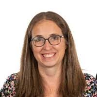 Julie Chartier's Instagram, Twitter & Facebook