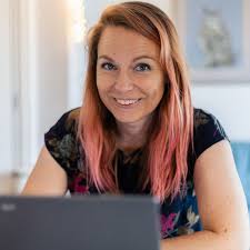 👋 Meet the Speakers