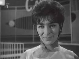 V posledních letech ji na koncertech doprovází petr malásek na klavír. Hana Hegerova Milord 1964 Youtube