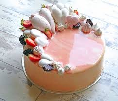 mirror glaze torte rezept fur spiegelkuchen mit uberzug aus glanzender glasur dekoration haus spiegel kuchen kuchen ideen torten rezepte