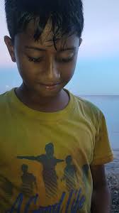 Roughing it out fishing DDI, Trinidad. Crix and Tuna. #caribbean  #fishinglife #outdoors #trinidad #foodie #survival #reelsvideo #crix #tuna  #hungry #coke #rockingfishingboys Crix