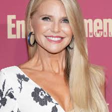 The key to mastering hairstyles for women with thick hair is to find a look that works with your hair for women with long faces, this cut is great because the waves and layers will balance out the length of. These 21 Long Hairstyles Look Especially Stunning On Women Over 50