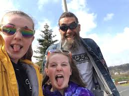 anyone know how many teams are in tier 4 ?