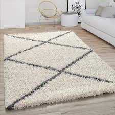 Hochflor teppich waschbar shaggy rutschfest uni in versch. Hochflor Teppich Wohnzimmer Shaggy Skandinavisches Rauten Muster Modern In Creme Kaufen Bei Diva Teppich Center