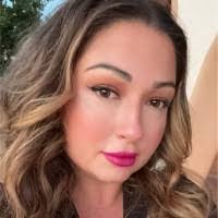 Heather Charette's Instagram, Twitter & Facebook