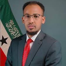 Mohamed Farah Hersi (@mohamedherssi)