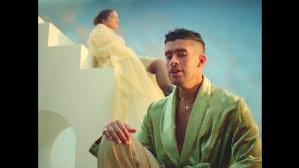 Rosalía & bad bunny, ambos porque la noche de anoche fue algo que yo no puedo explicar eso era dando y dándole sin parar tú me decías verso 1: Bad Bunny X Rosalia La Noche De Anoche Stillz Dir Videostatic
