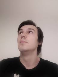 Hello everyone, my name is Eduard, I am looking for a sponsor, I speak  English, I have a driver's license, I have been in the war since February  28 2022, thank you,