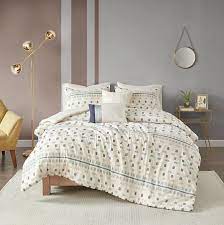 Shop modern komfort for bedding sets in warm modern styles including farmhouse, transitional, bohemian, scandinavian & more, with many made in canada. The 11 Best Comforter Sets Of 2021