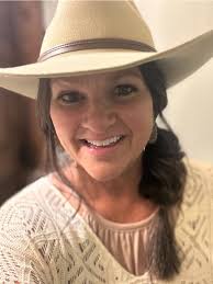 Kat's relationships with Elliot and Thomas in The Way Home