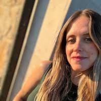 300+ perfiles de «Ana Bueno»