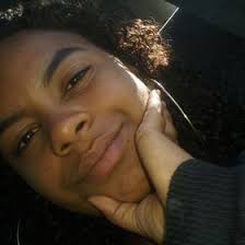 Bea Andrade (lc7697185)