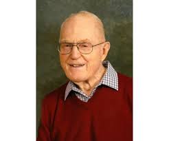 Daniel McKenzie Obituary (1925