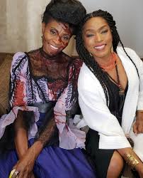 Adina Porter And Angela Bassett Dinah Stevens And Marie Laveau Behind The Scenes Of Ahs Apocalypse H S