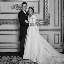 Though eugenie's zac posen dress was a custom creation, us commoners can purchase a similar version from the designer. Kada Svjetlucanje Izvan Sluzbe Princeza Eugenie Zac Posen Grahammuseum Org