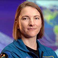 Kayla Barron's Instagram, Twitter & Facebook