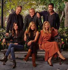 The entire friends gang reunite for this special netflix trailer.monica and chandlers marriage is on the rocks. Zvyozdy Seriala Druzya Rasskazali O Kurezah Na Syomochnoj Ploshadke Mainstyles Ru