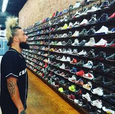 Enzo Spies Himself Some New Sneakers Baseball Training Enzo Amore Backyard Baseball