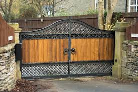 Purschlag, bavaria, germany fence contractors. 19 Spanish Style Driveway Gate Ideas Gate Gate Design Wooden Gates