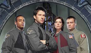 Stargate is a blast from the past in many ways, but it imaginatively employs the latest special effects stargate starts promisingly. Stargate Atlantis Tele 5