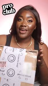 Lesia Howard's Instagram, Twitter & Facebook