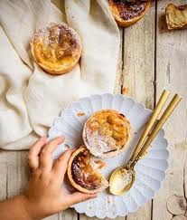 La Pate Feuilletee Facile Et Rapide Patefeuilleteerapide La Pate Feuilletee Facile Et Rapide Blog De Chataigne Dessert Hacks Delicious Desserts Food
