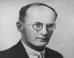 Paulo Freire: Popular Participation. -